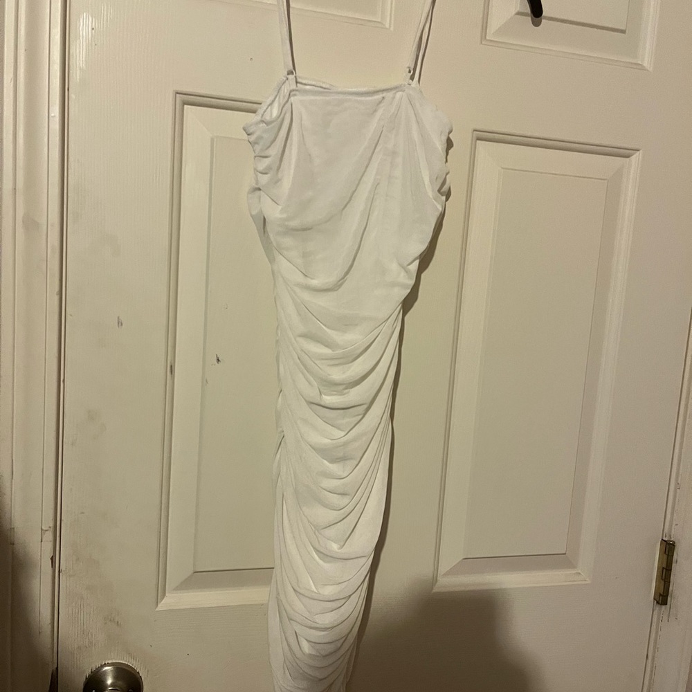 Sexy white dress!